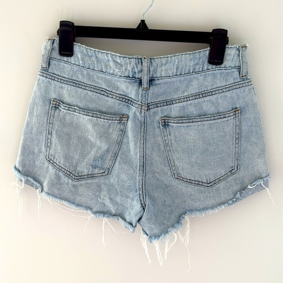 PacSun Blue Jean Shorts Distressed High-Waisted Mom Short size 27 - Picture 2 of 7